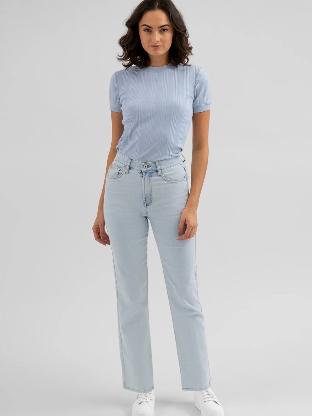 SENE Mid Rise Straight Leg Jeans - Light Blue